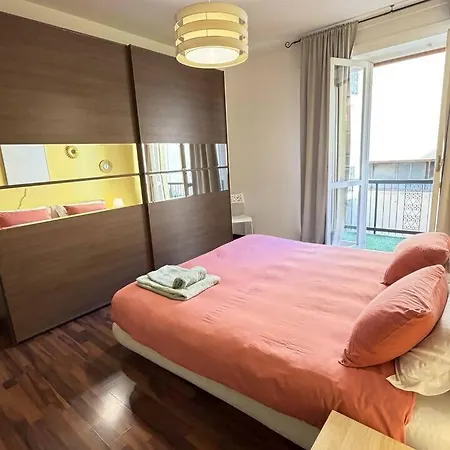 Trilocale Moderno 2min Leonardo Academy, Centro سيستو كالينْدي